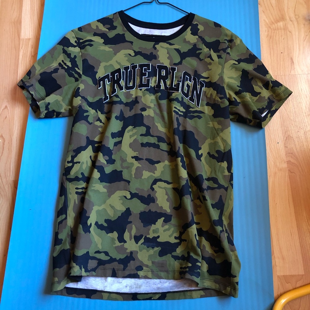 Camo Printed “TRUE RLGN” True Religion Tee Shirt